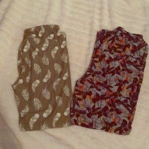 2 T&C lularoe leggings